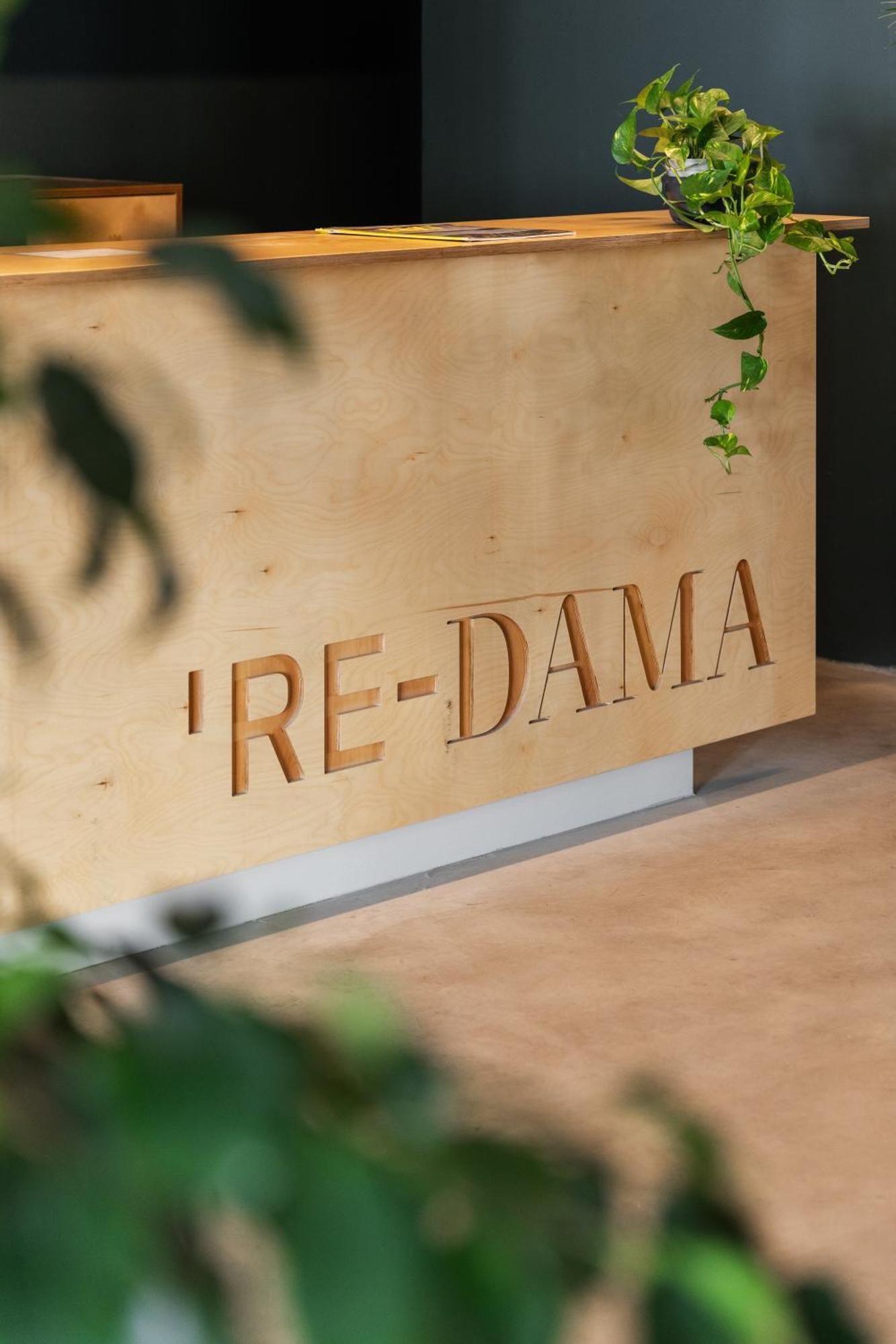 're-dama Hostal *
